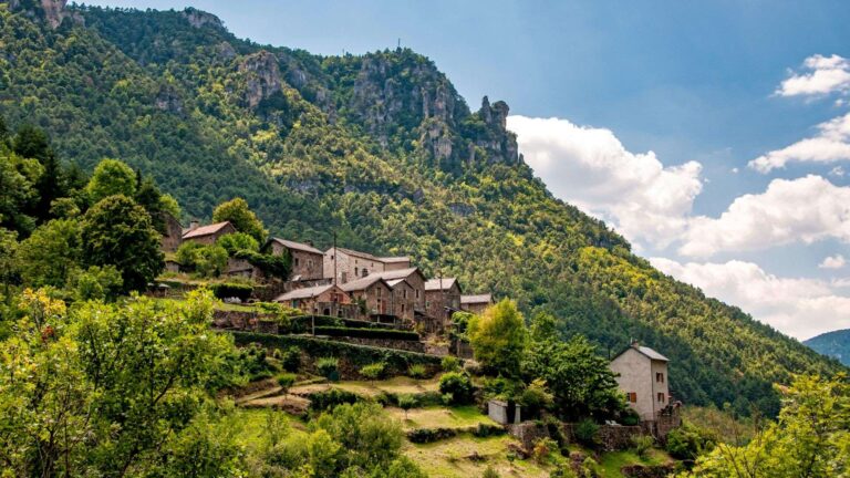 Visit the Cévennes – history of French Protestantism