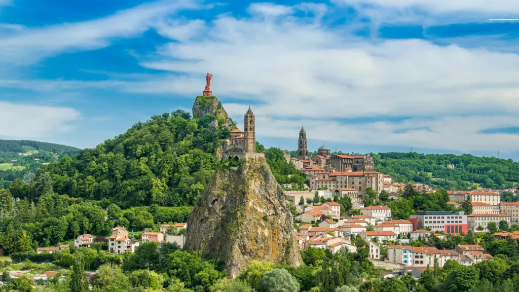 Sanctuary city of Le Puy-en-Velay