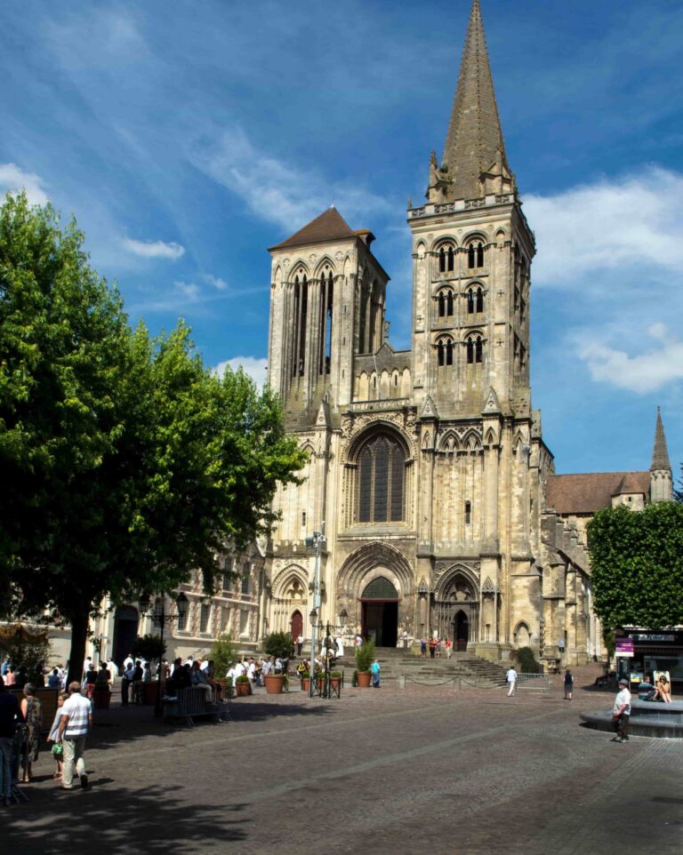 Cathédrale Saint-Pierre de Lisieux