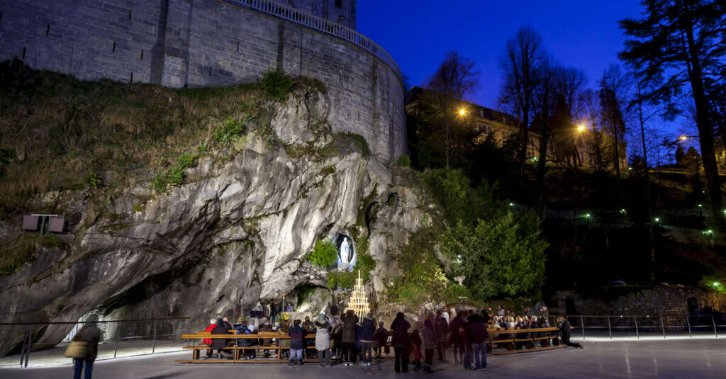 Grotte Massabielle Lourdes