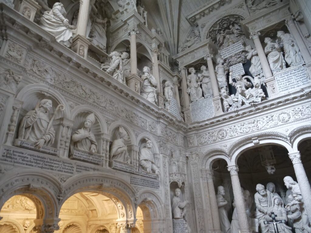 Sculpture Abbaye de Solesmes