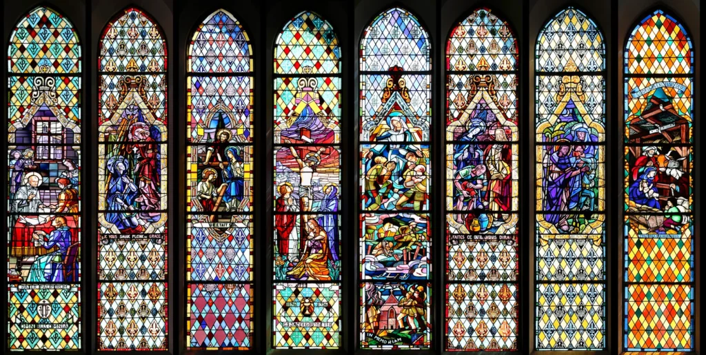 Vitraux Notre Dame du Bon Conseil