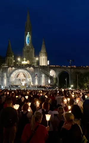 Lourdes the night