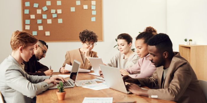 Choose the members of the Christian trip organizing team